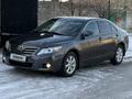 Toyota Camry 2010 года за 7 300 000 тг. в Шымкент – фото 3