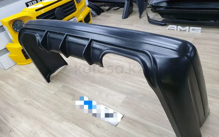 Тюнинг задний бампер AMG e55 с диффузором для w210 Mercedes Benzүшін85 000 тг. в Алматы