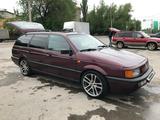 Volkswagen Passat 1991 годаүшін1 400 000 тг. в Тараз