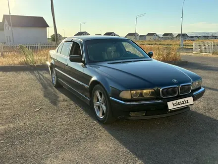 BMW 730 1995 года за 2 300 000 тг. в Талдыкорган