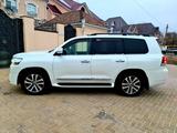 Toyota Land Cruiser 2017 года за 33 000 000 тг. в Алматы – фото 2