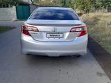 Toyota Camry 2013 годаfor6 100 000 тг. в Астана – фото 2