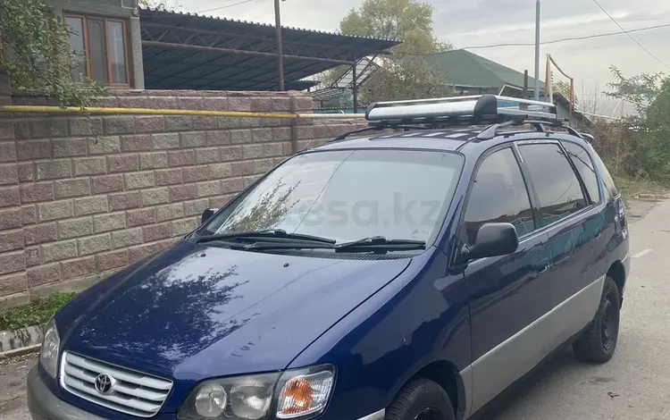 Toyota Ipsum 1996 годаfor3 000 000 тг. в Алматы