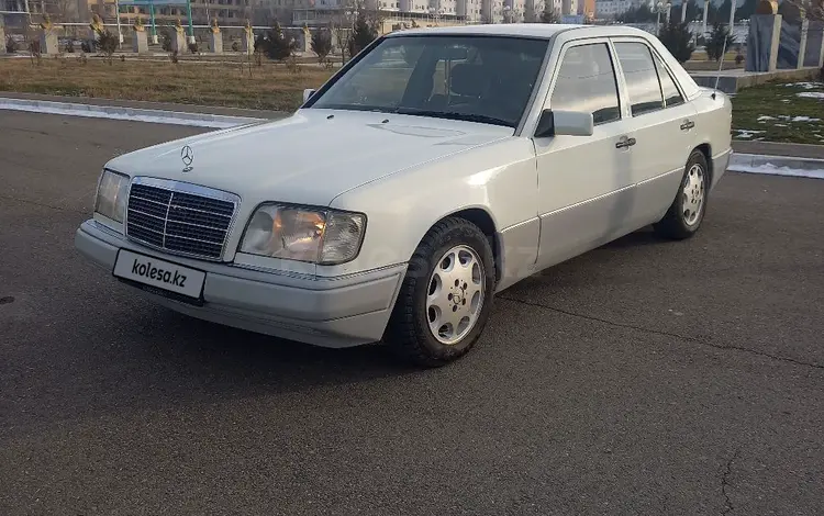 Mercedes-Benz E 200 1995 года за 2 800 000 тг. в Алматы