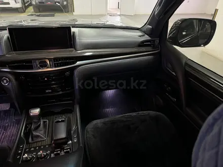 Lexus LX 570 2016 года за 39 300 000 тг. в Астана – фото 22