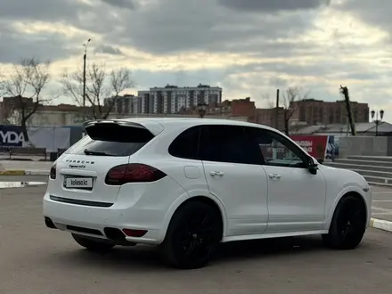 Porsche Cayenne 2014 года за 19 000 000 тг. в Петропавловск – фото 9