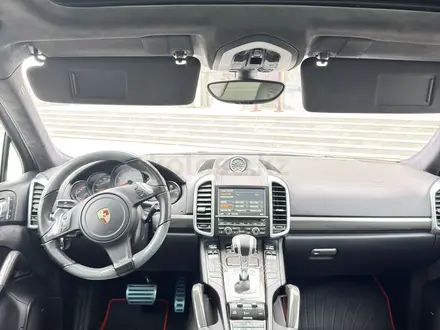 Porsche Cayenne 2014 года за 19 000 000 тг. в Петропавловск – фото 14