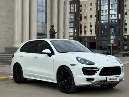 Porsche Cayenne 2014 года за 19 000 000 тг. в Петропавловск