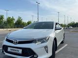 Toyota Camry 2018 годаүшін13 700 000 тг. в Алматы – фото 2