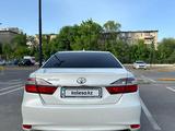 Toyota Camry 2018 года за 13 756 571 тг. в Алматы – фото 5