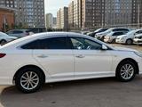 Hyundai Sonata 2019 года за 6 500 000 тг. в Жезказган – фото 5