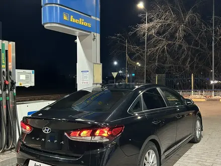 Hyundai Sonata 2017 года за 7 600 000 тг. в Семей – фото 4