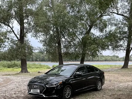 Hyundai Sonata 2017 года за 7 600 000 тг. в Семей – фото 2