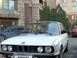 BMW 520 1981 года за 1 500 000 тг. в Алматы – фото 2