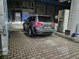 Volkswagen Touareg 2007 года за 7 500 000 тг. в Алматы – фото 3