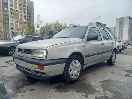 Volkswagen Golf 1994 года за 900 000 тг. в Алматы – фото 5