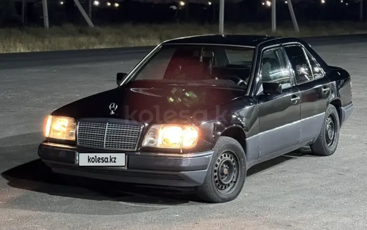 Mercedes-Benz E 220 1993 года за 1 500 000 тг. в Тараз