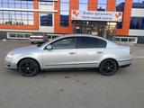 Volkswagen Passat 2006 годаfor2 850 000 тг. в Петропавловск – фото 3