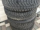 Диски с шинами шипы зима за 50 000 тг. в Алматы – фото 2