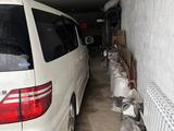 Toyota Alphard 2006 года за 7 000 000 тг. в Актобе – фото 3