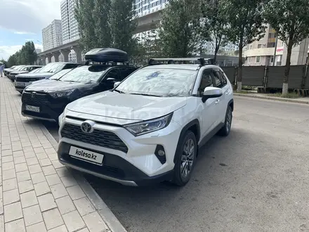 Toyota RAV4 2021 года за 17 000 000 тг. в Астана – фото 4