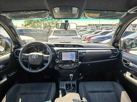 Toyota Hilux Adventure 2025 года за 29 300 000 тг. в Алматы – фото 9