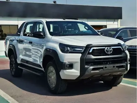 Toyota Hilux Adventure 2025 года за 29 300 000 тг. в Алматы