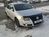 Volkswagen Passat 2006 годаfor3 435 564 тг. в Астана – фото 2