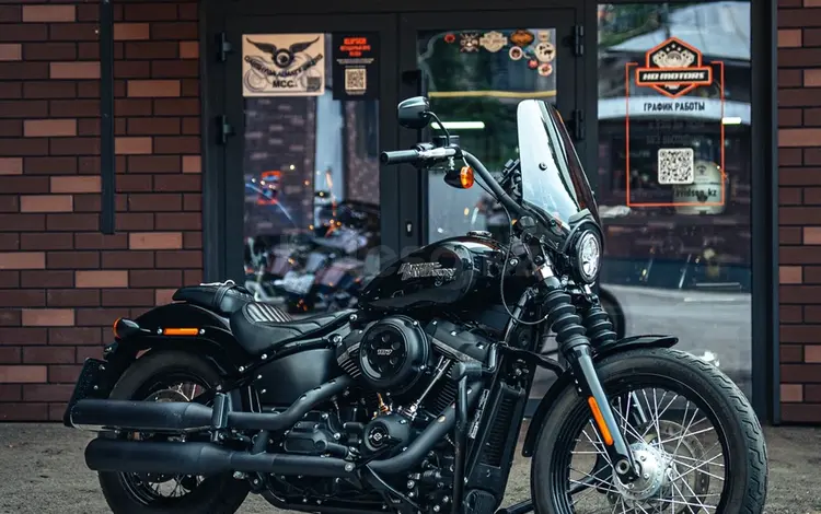 Harley-Davidson  Street Bob 2019 года за 10 000 000 тг. в Алматы