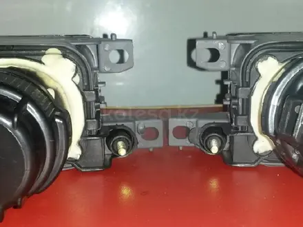 Стекло фары фонари VW Volkswagen GOLF III за 5 000 тг. в Актобе – фото 8