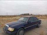 Mercedes-Benz E 200 1993 года за 1 300 000 тг. в Кызылорда – фото 4