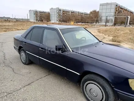 Mercedes-Benz E 200 1993 года за 1 300 000 тг. в Кызылорда – фото 5