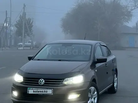 Volkswagen Polo 2016 года за 5 750 000 тг. в Семей