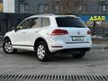 Volkswagen Touareg 2012 года за 8 900 000 тг. в Алматы – фото 3