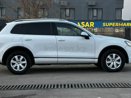 Volkswagen Touareg 2012 года за 8 900 000 тг. в Алматы – фото 6