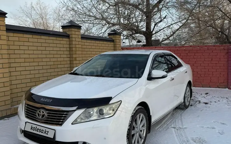 Toyota Camry 2012 года за 8 200 000 тг. в Семей