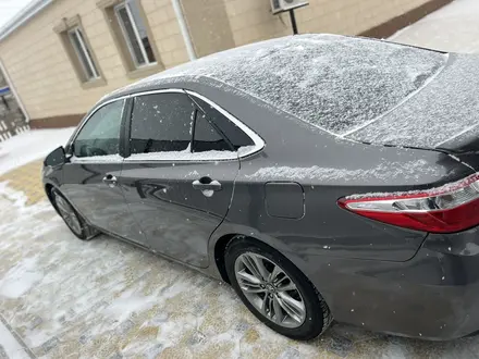 Toyota Camry 2016 года за 6 500 000 тг. в Атырау – фото 21