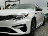 Kia Optima 2018 года за 8 700 000 тг. в Усть-Каменогорск – фото 2