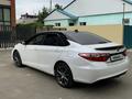 Toyota Camry 2015 года за 11 700 000 тг. в Уральск – фото 12
