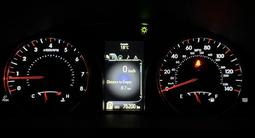 Toyota Camry 2015 года за 11 700 000 тг. в Уральск – фото 2