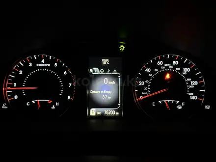 Toyota Camry 2015 года за 11 700 000 тг. в Уральск – фото 2