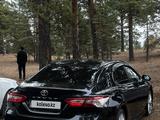 Toyota Camry 2018 годаүшін13 500 000 тг. в Семей – фото 4