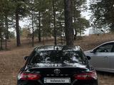 Toyota Camry 2018 годаүшін13 500 000 тг. в Семей – фото 5