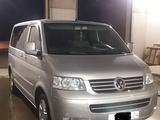 Volkswagen Multivan 2005 годаүшін10 000 000 тг. в Актобе