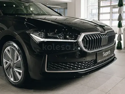 Skoda Superb Selection FWD 2026 года за 18 990 000 тг. в Алматы – фото 3