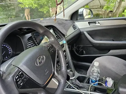 Hyundai Sonata 2015 года за 5 600 000 тг. в Караганда – фото 6