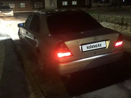 Mercedes-Benz C 220 1993 года за 1 300 000 тг. в Астана – фото 8