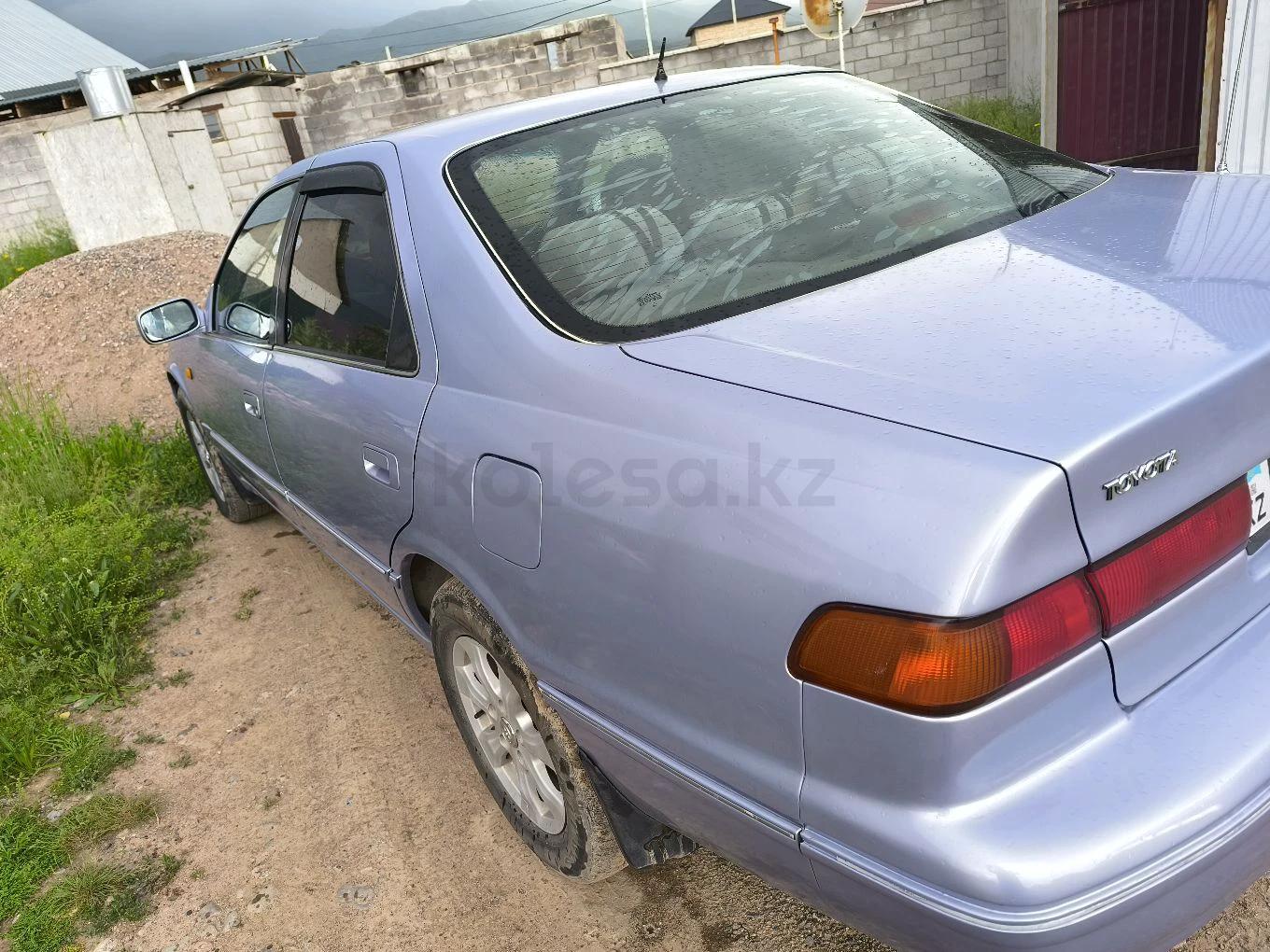 Toyota Camry 1997 г.