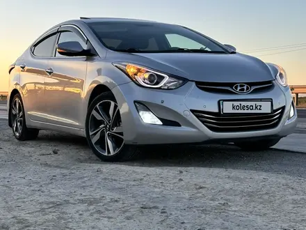 Hyundai Elantra 2015 года за 6 800 000 тг. в Астана – фото 2