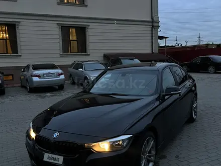 BMW 320 2013 года за 5 350 000 тг. в Алматы – фото 27